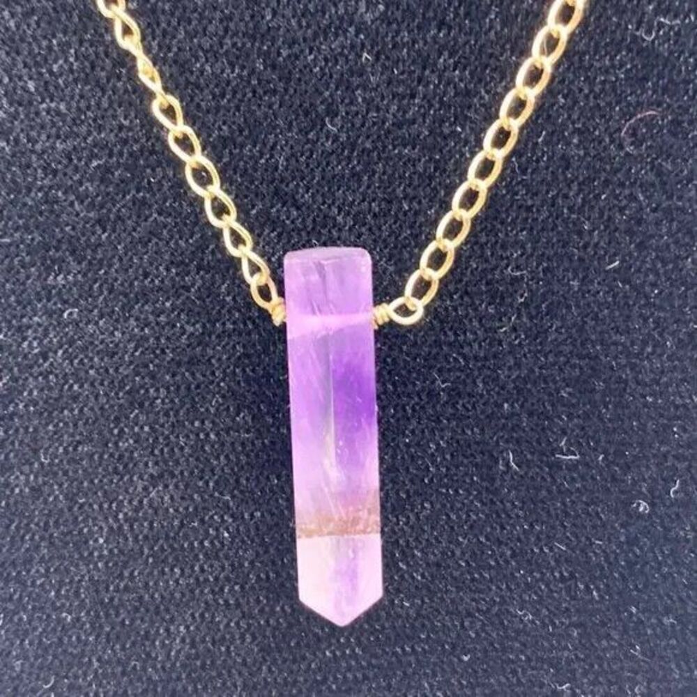 Luna Norte Delicate Purple Quartz Point Crystal Necklace 20in Bohemian
